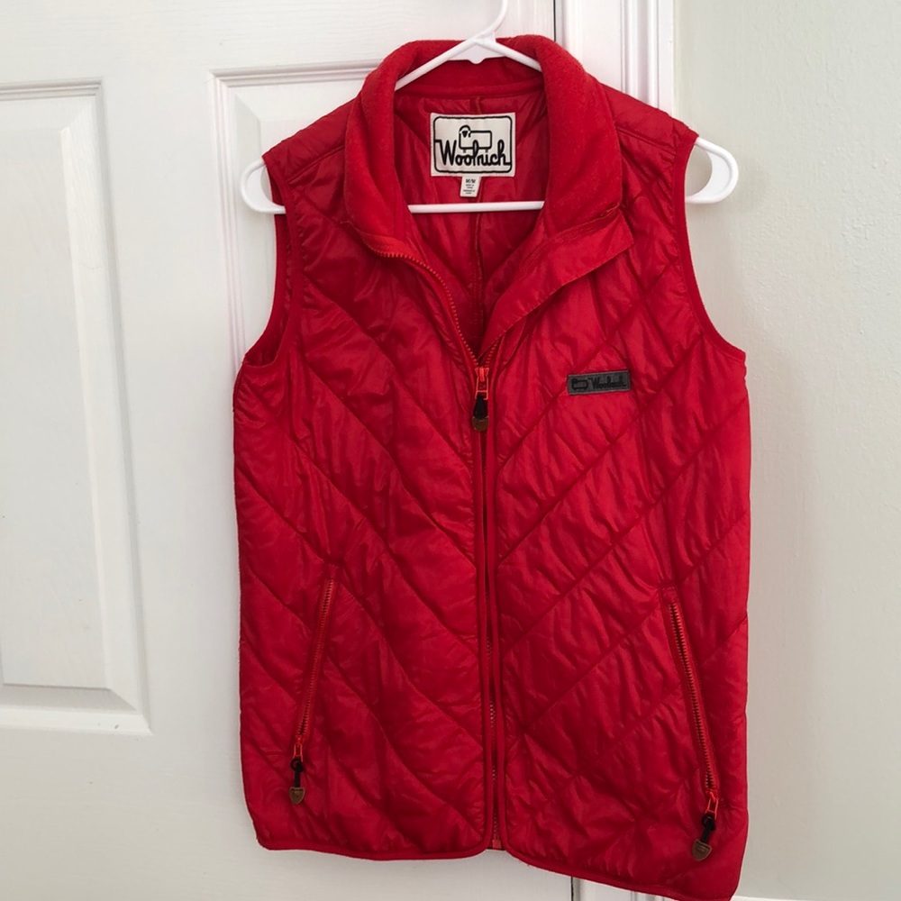 Woolrich women’s red vest